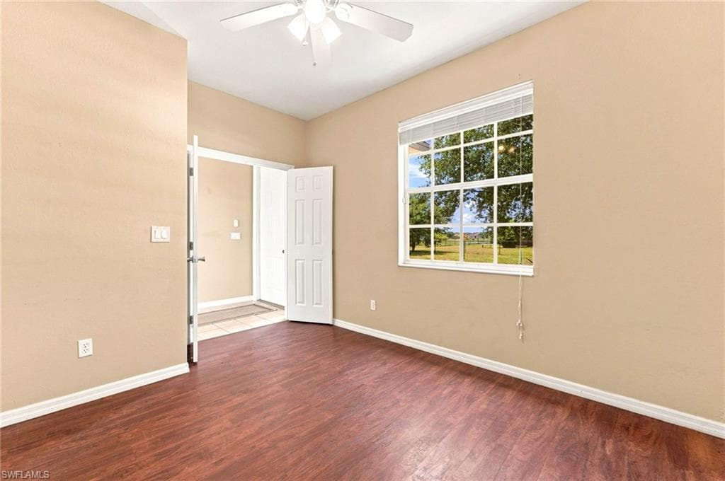 117 Shadow Lakes DR-5