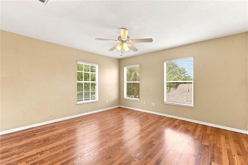 117 Shadow Lakes DR-27