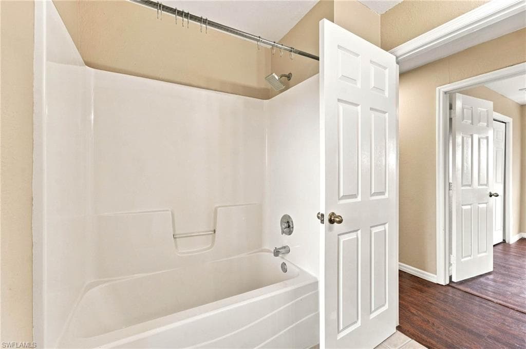 117 Shadow Lakes DR-20