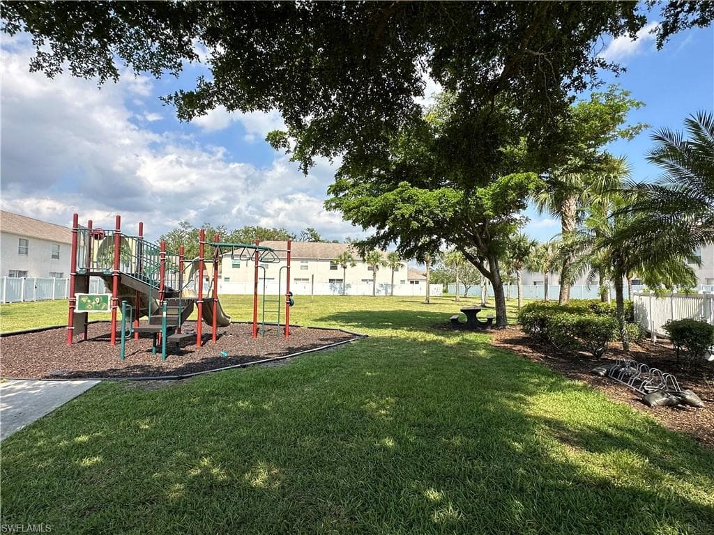 3614 Pine Oak CIR 103-32