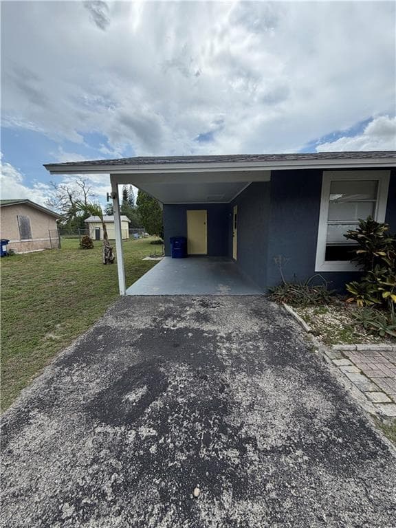 311 Schoolside DR-18