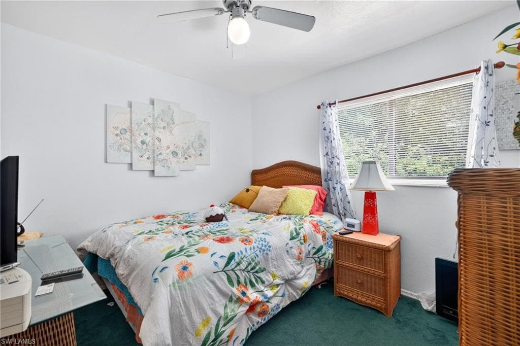 5027 SW 16th PL 101-12