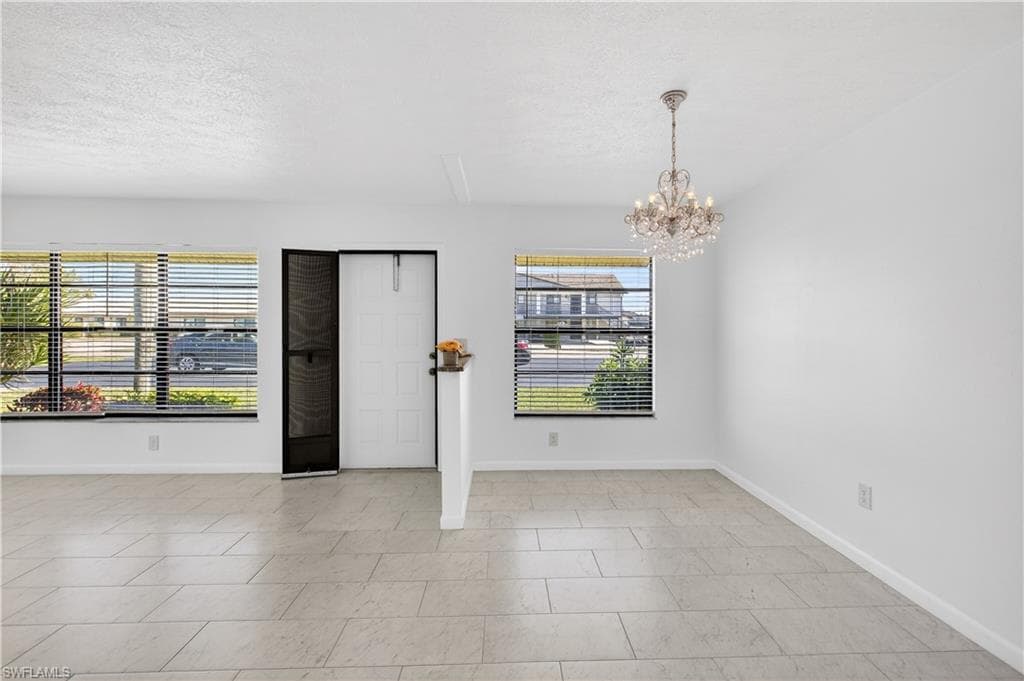 3916 SE 11TH PL 503-3