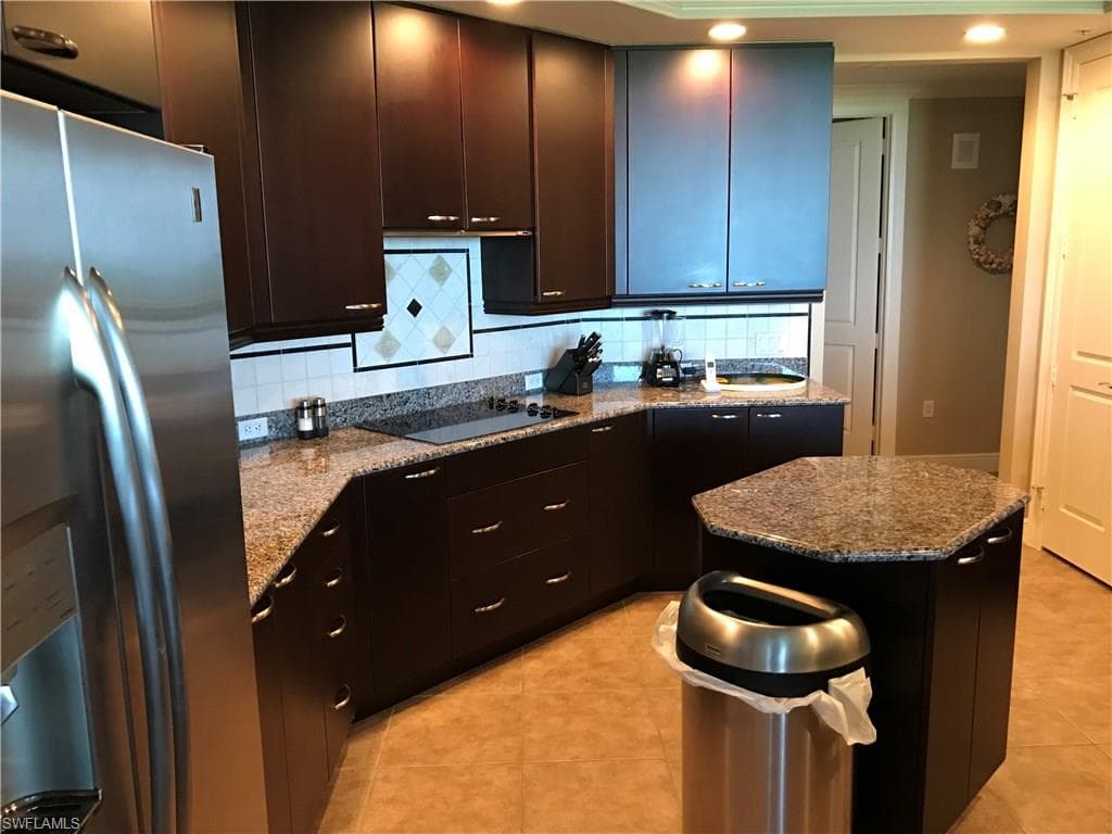 24011 Via Castella DR 2503-8