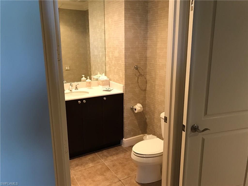 24011 Via Castella DR 2503-13