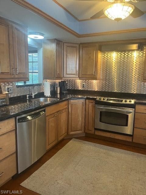 840 Meadowland DR J-4