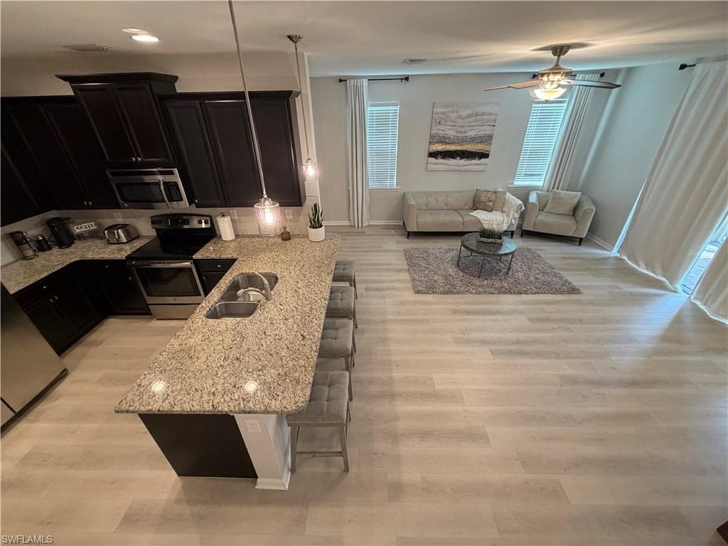 10842 Alvara WAY-5