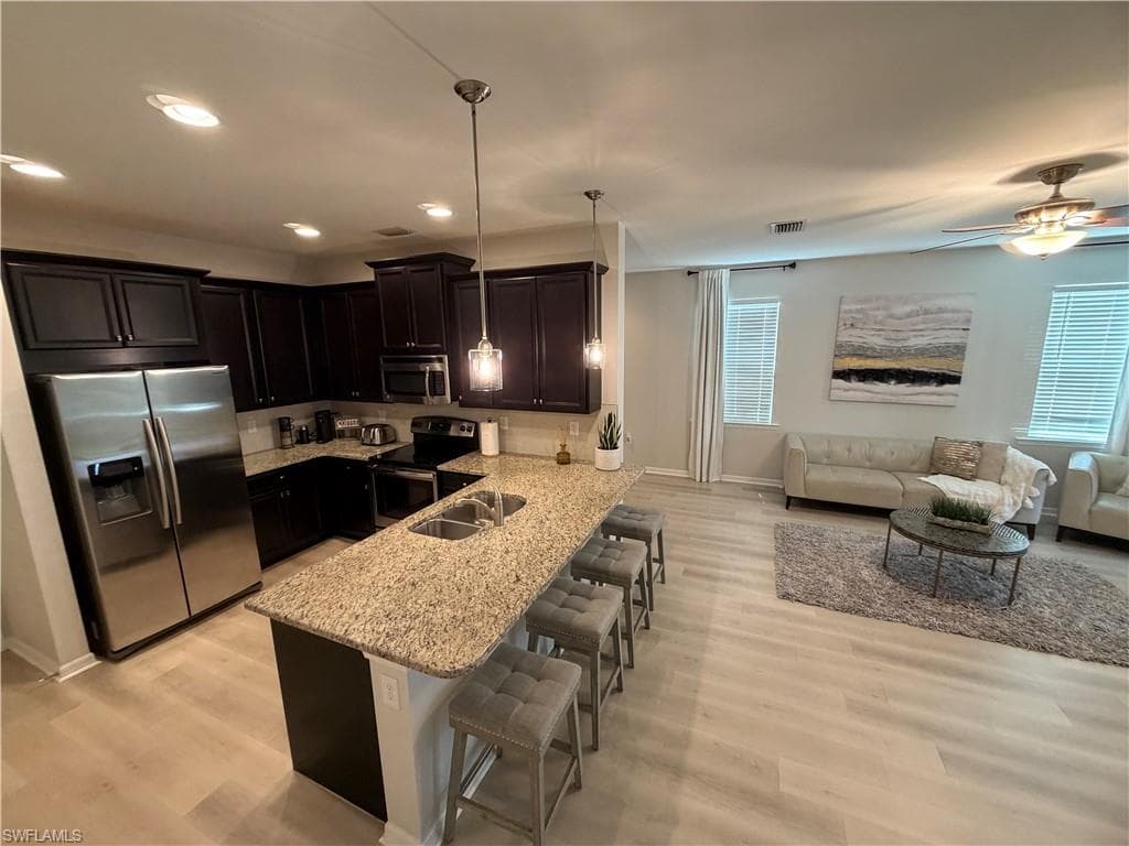 10842 Alvara WAY-42