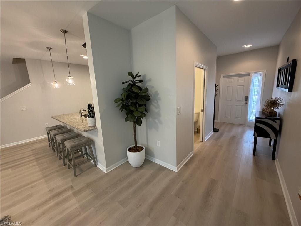 10842 Alvara WAY-8