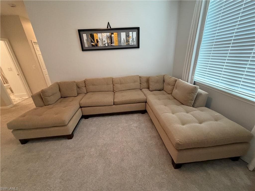 10842 Alvara WAY-33