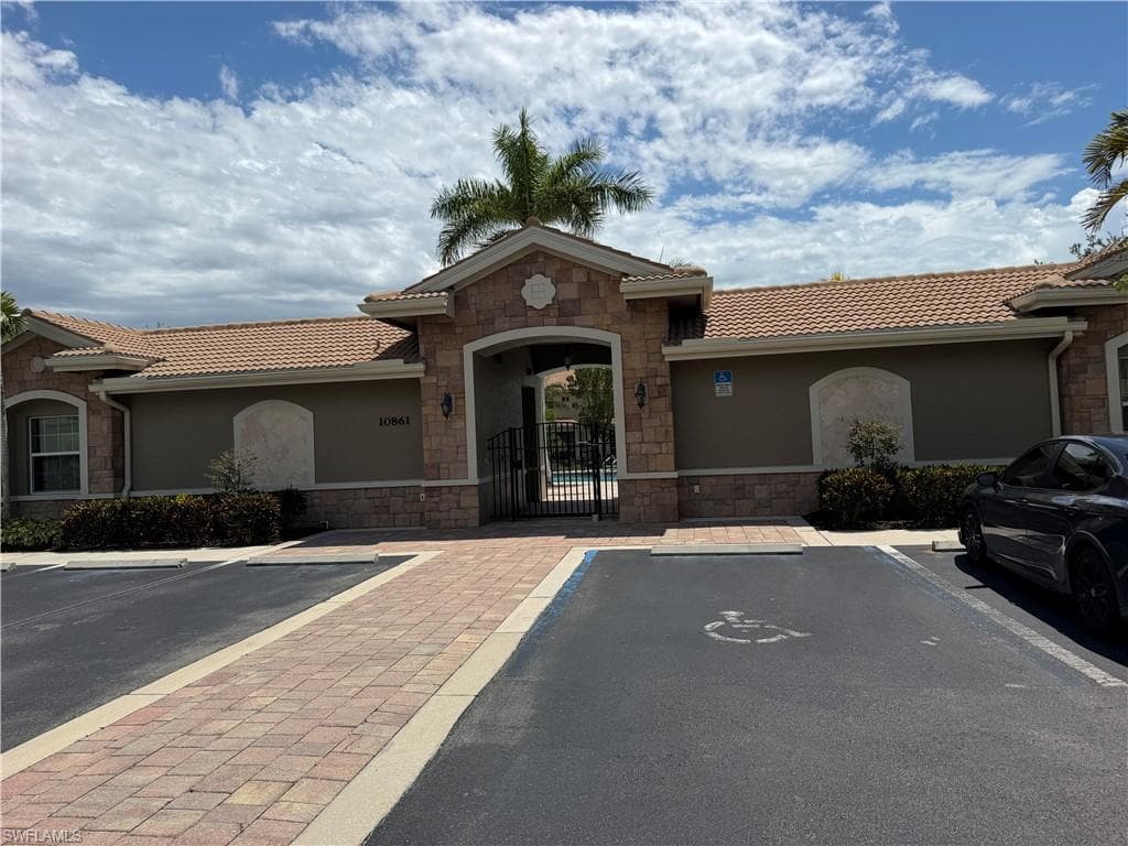 10842 Alvara WAY-48