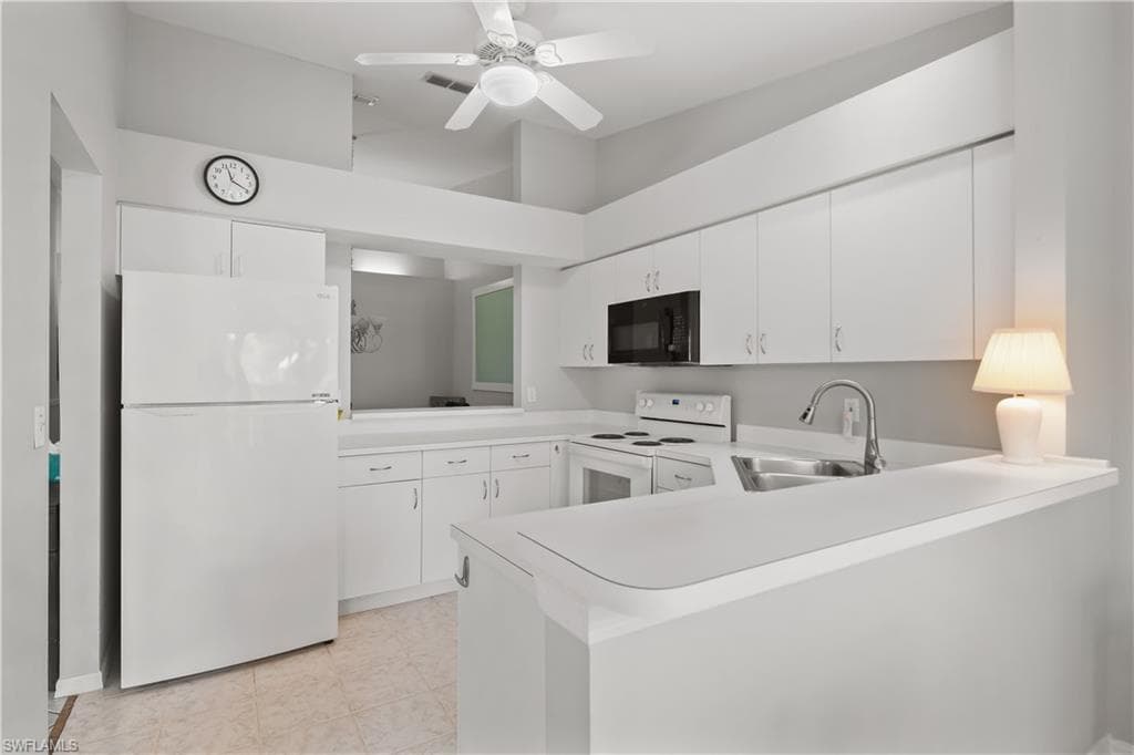 3383 Erick Lake DR 2902-8