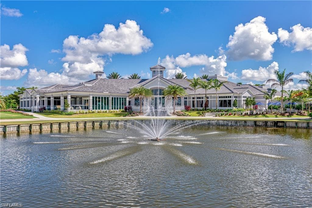 10121 Colonial Country Club BLVD 1802-22