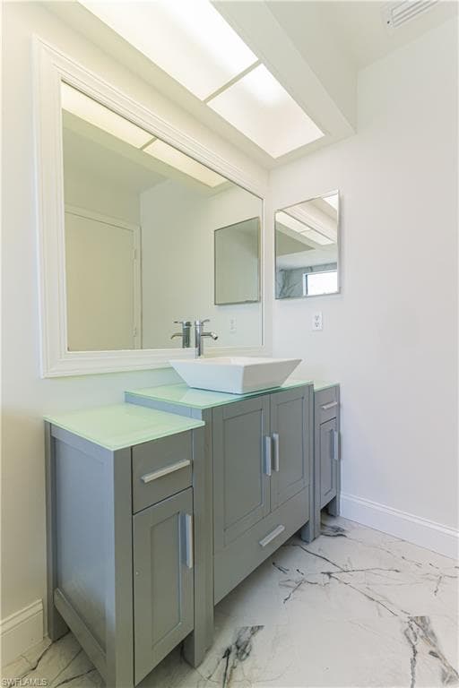 107 Blue Ridge DR 21-23