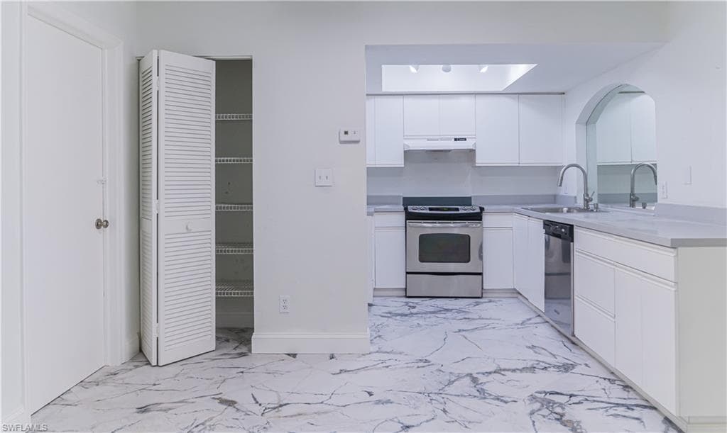 107 Blue Ridge DR 21-44