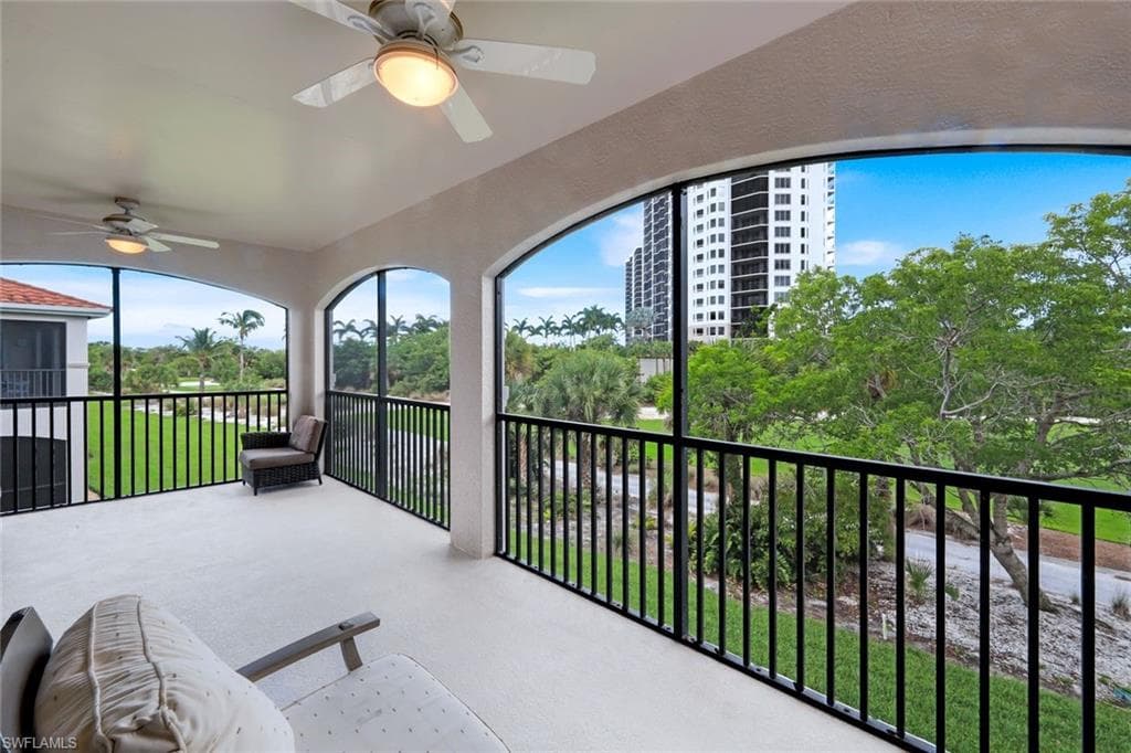 1277 RIALTO WAY 201-1