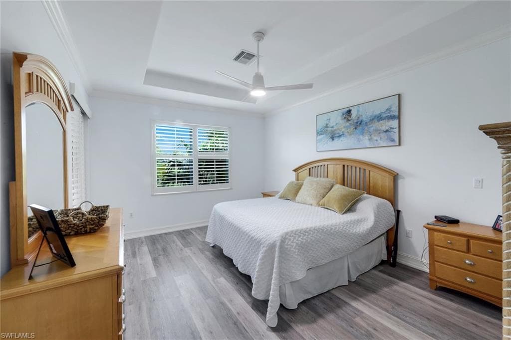 1277 RIALTO WAY 201-14