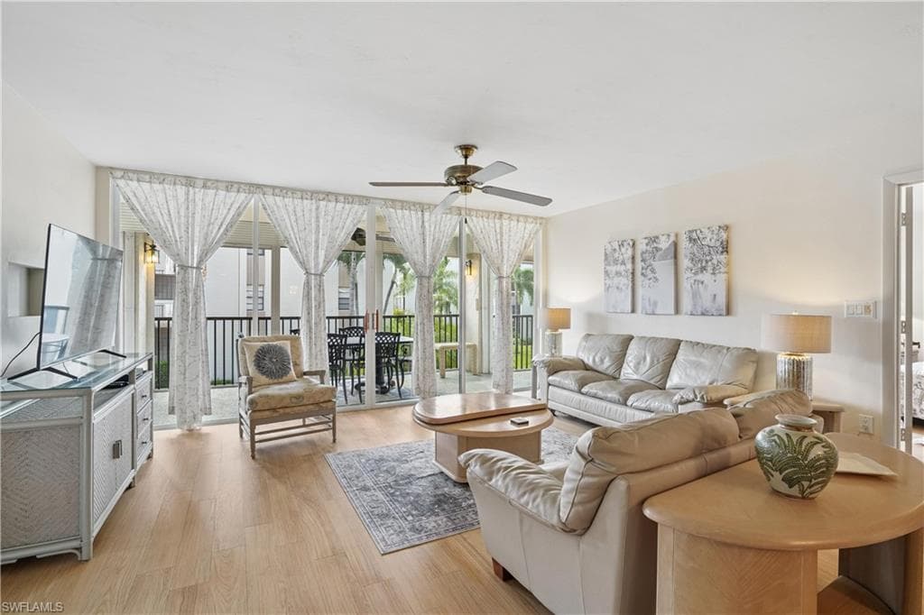 931 Collier CT A201-8