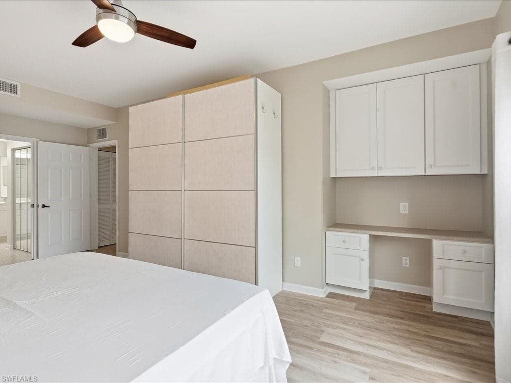 25064 Peacock LN 101-18