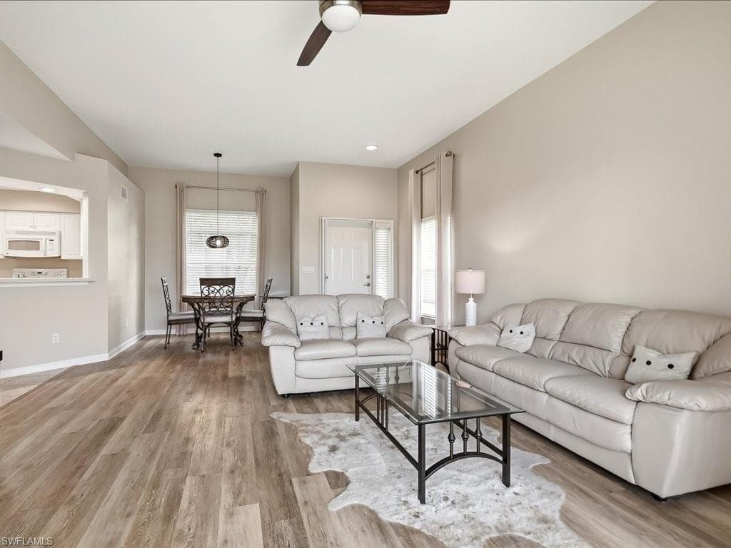 25064 Peacock LN 101-7