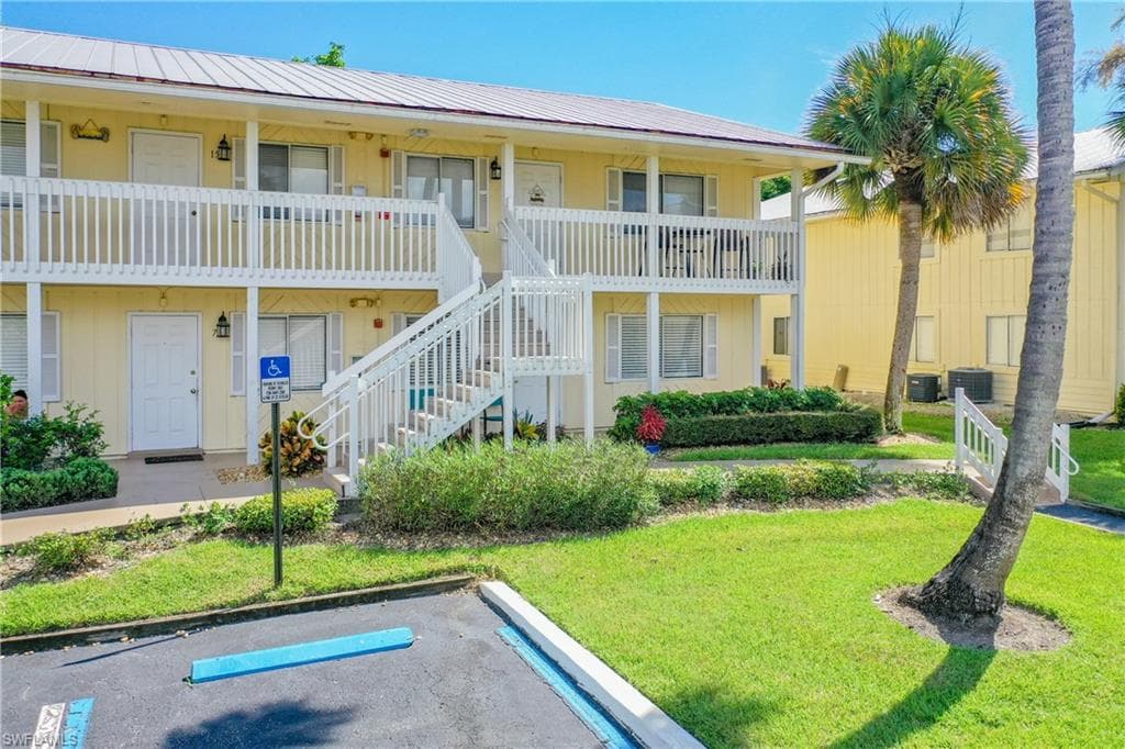 4625 Bayshore DR D8-31