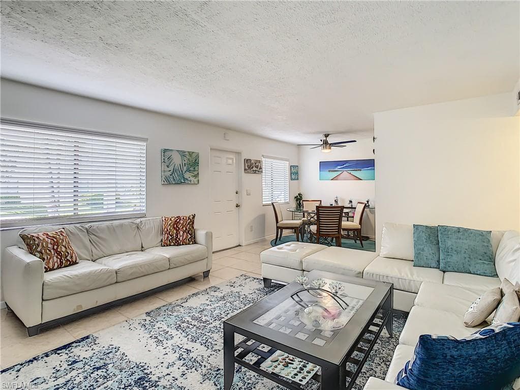 4625 Bayshore DR D8-4