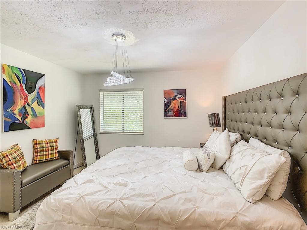 4625 Bayshore DR D8-17