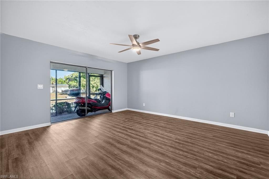 4904 Vincennes ST 102-9