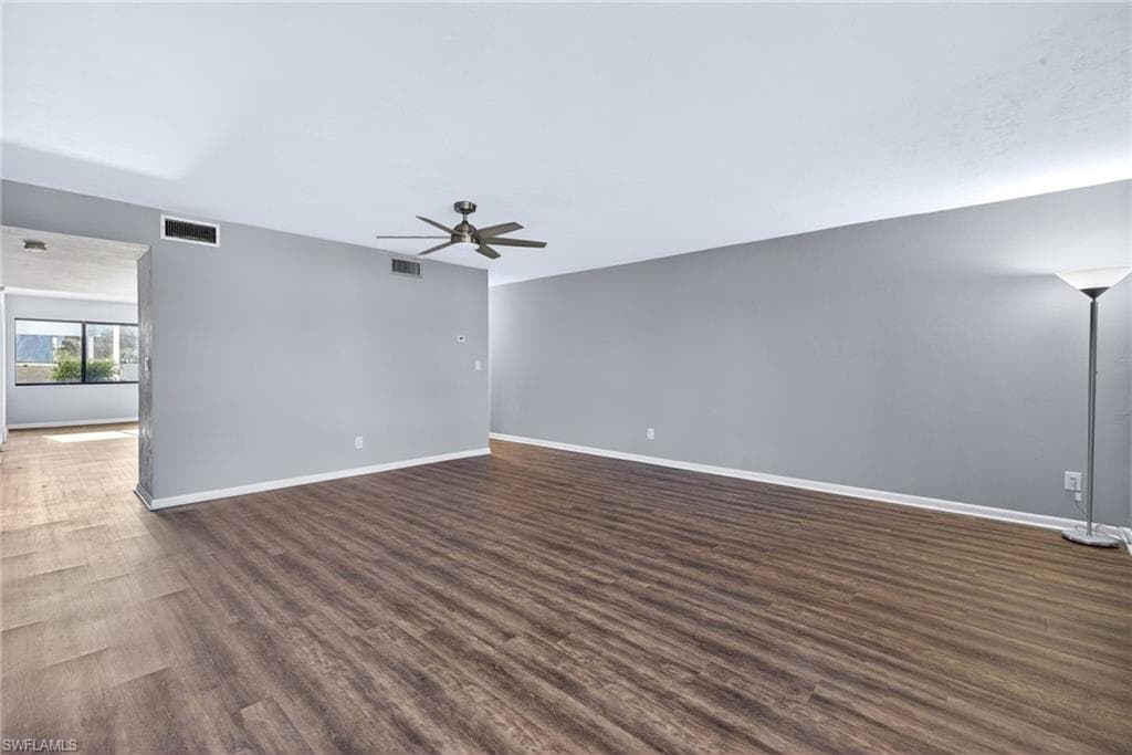 4904 Vincennes ST 102-13