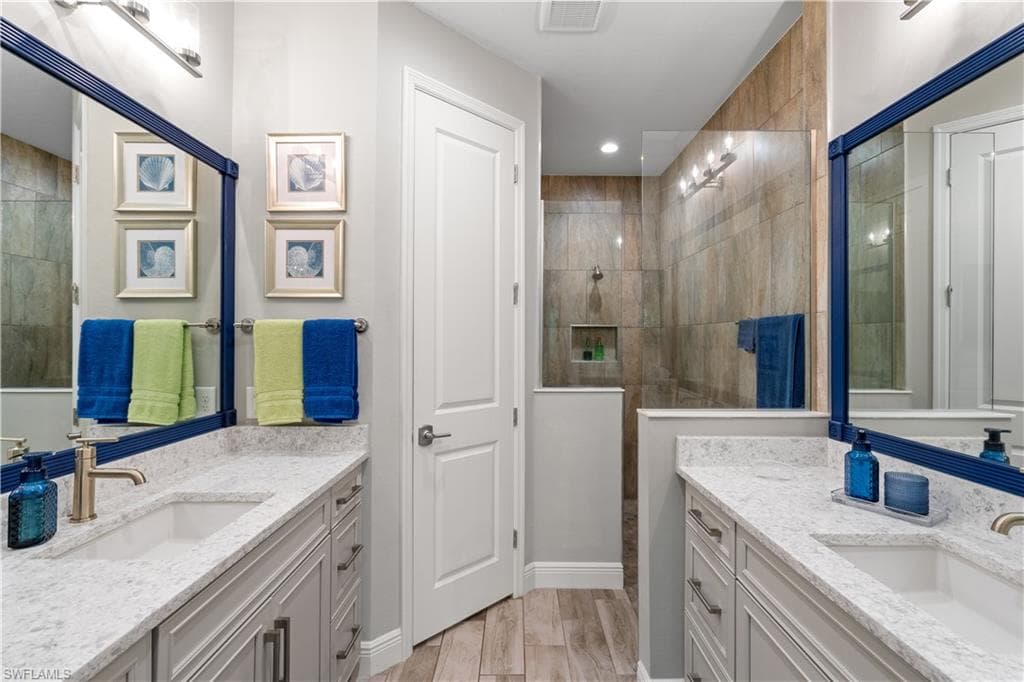 11636 Solano DR-29