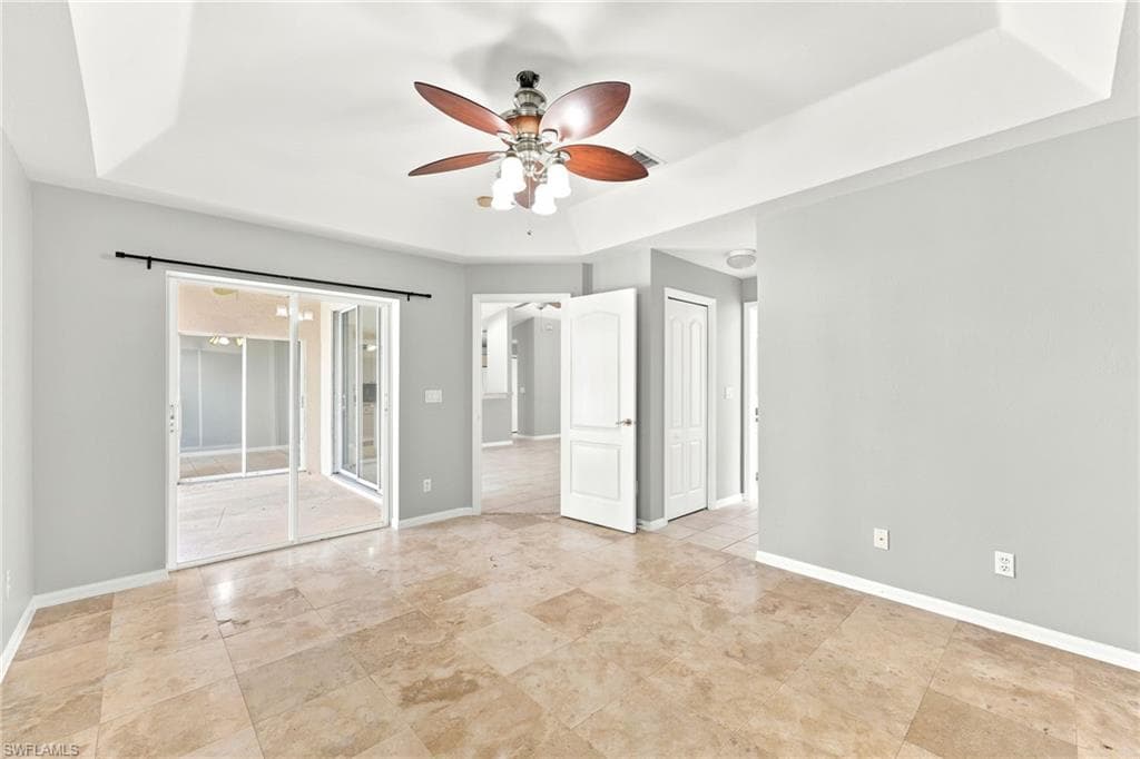 25925 Pebblecreek DR-27