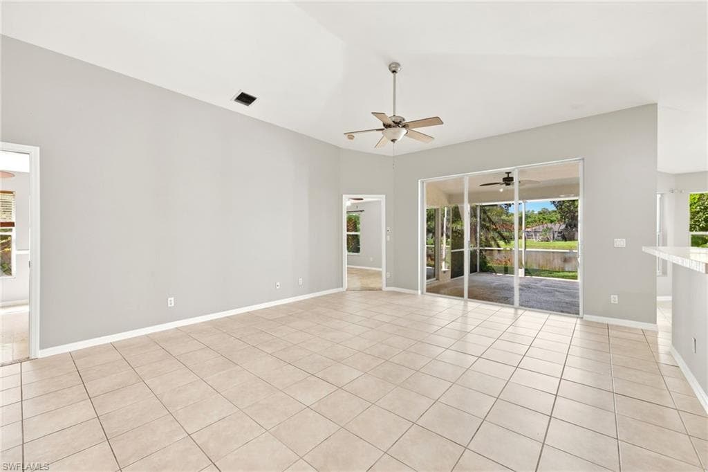 25925 Pebblecreek DR-16