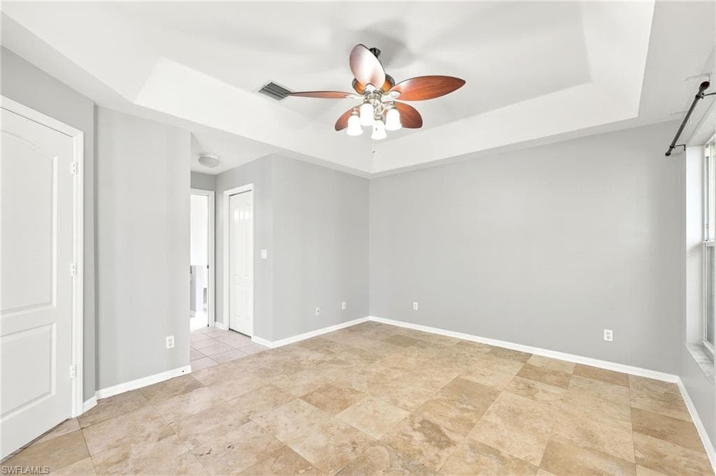 25925 Pebblecreek DR-26