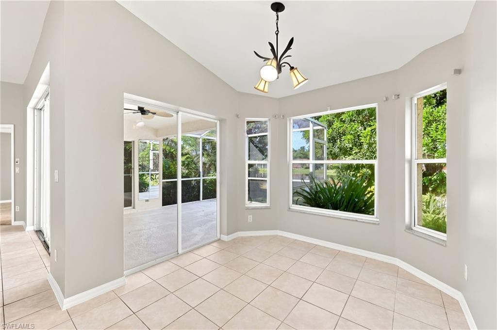 25925 Pebblecreek DR-20