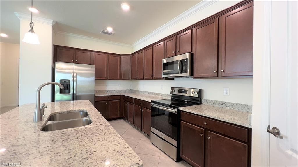 14060 Vindel CIR-7