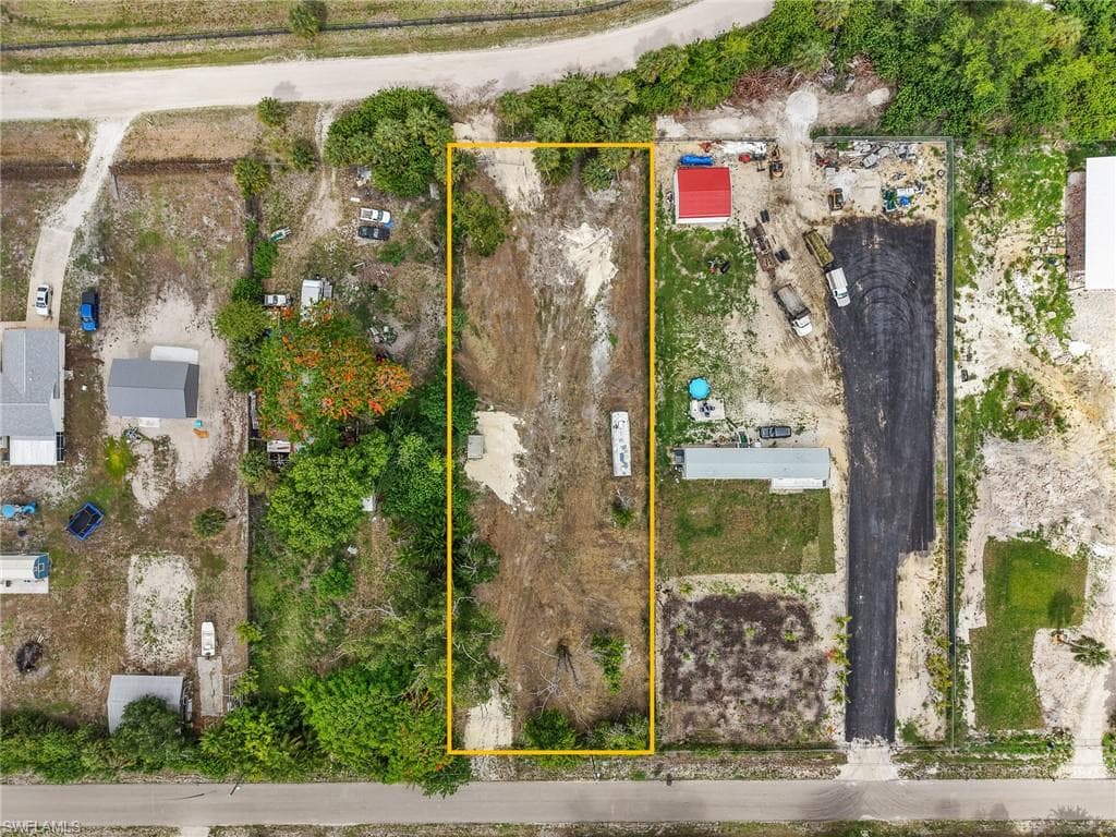 17761 Shelby LN-2