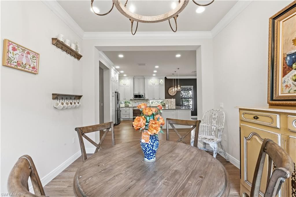 2870 Cinnamon Bay CIR NW-8