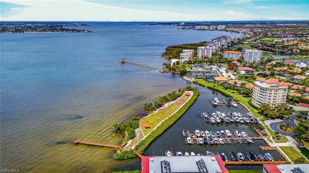 15117 Ports Of Iona DR-39