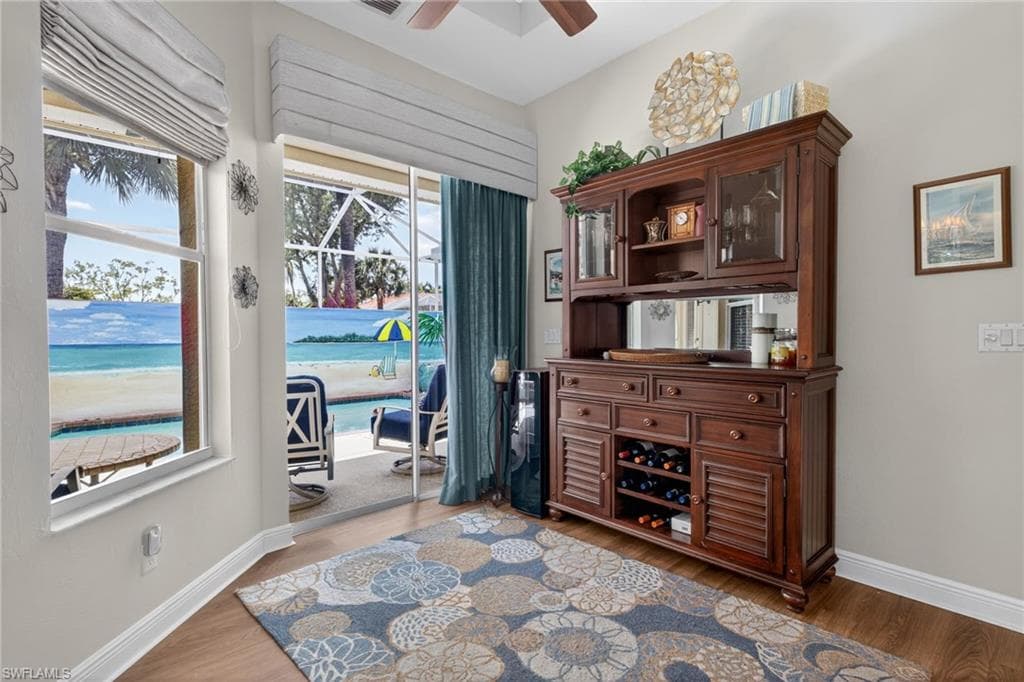 15117 Ports Of Iona DR-12