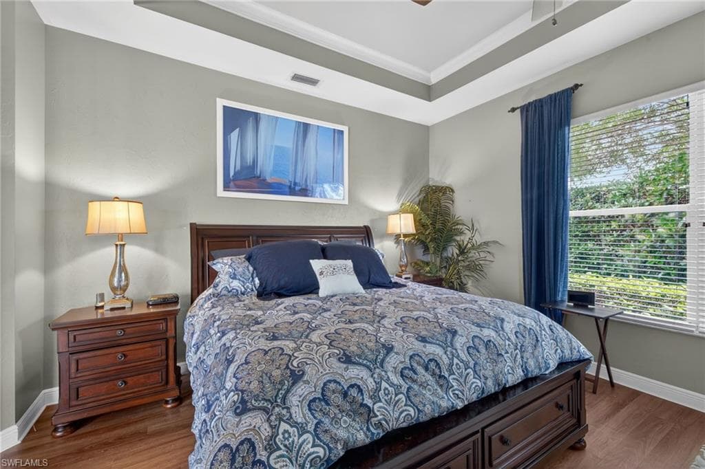 15117 Ports Of Iona DR-13