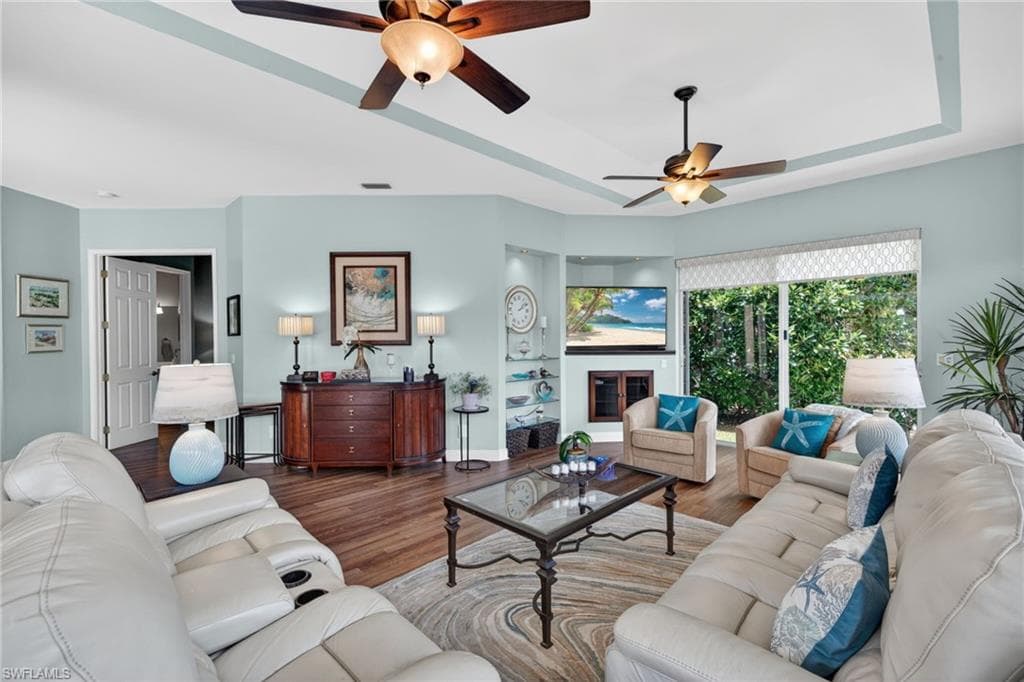 15117 Ports Of Iona DR-3