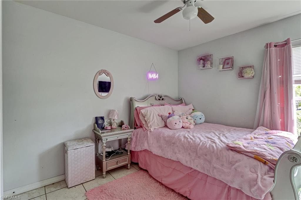 18330 Beauty Berry CT-16