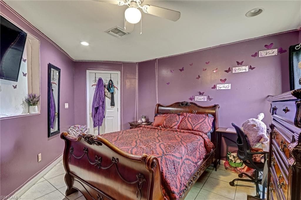 18330 Beauty Berry CT-18