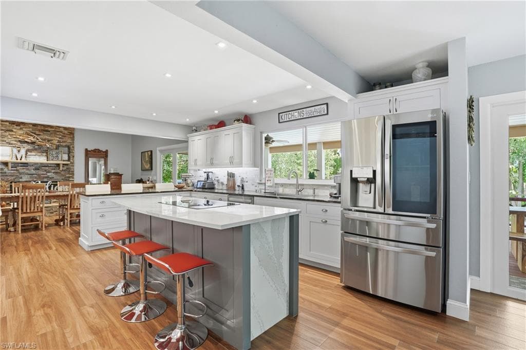 4210 Fulton CIR-10