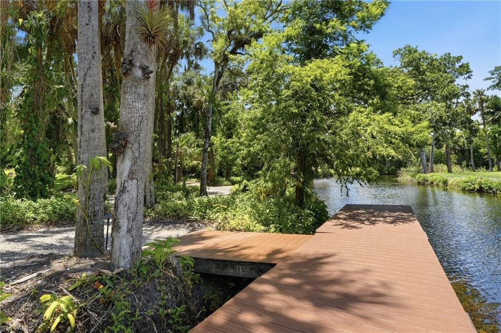 4210 Fulton CIR-39