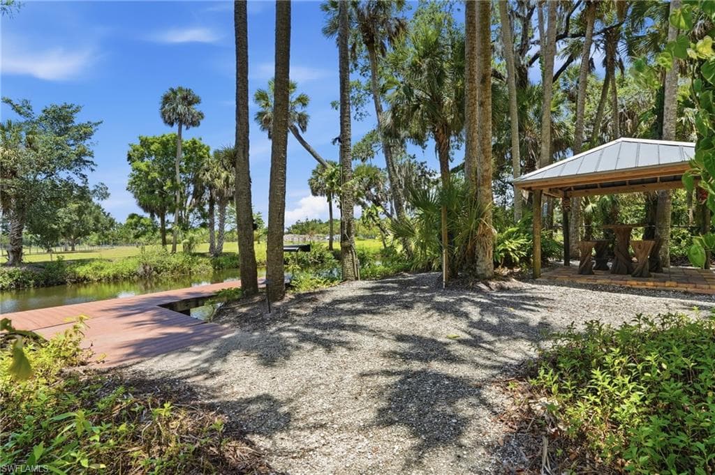 4210 Fulton CIR-38