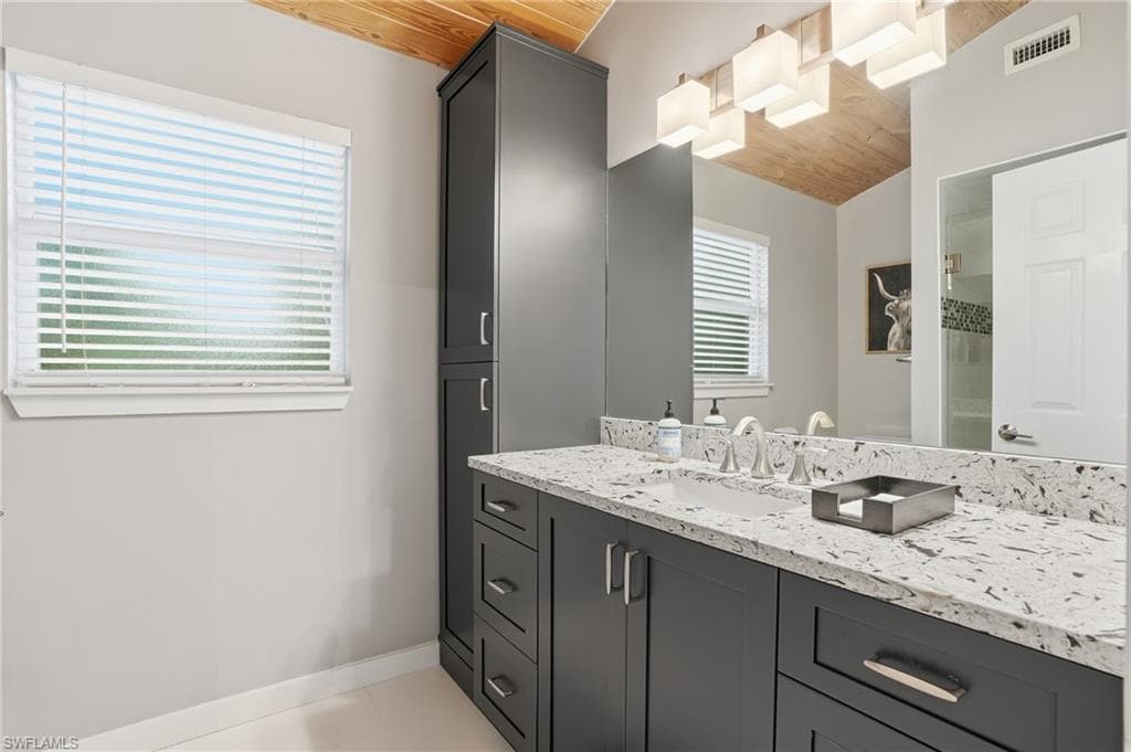 4210 Fulton CIR-20