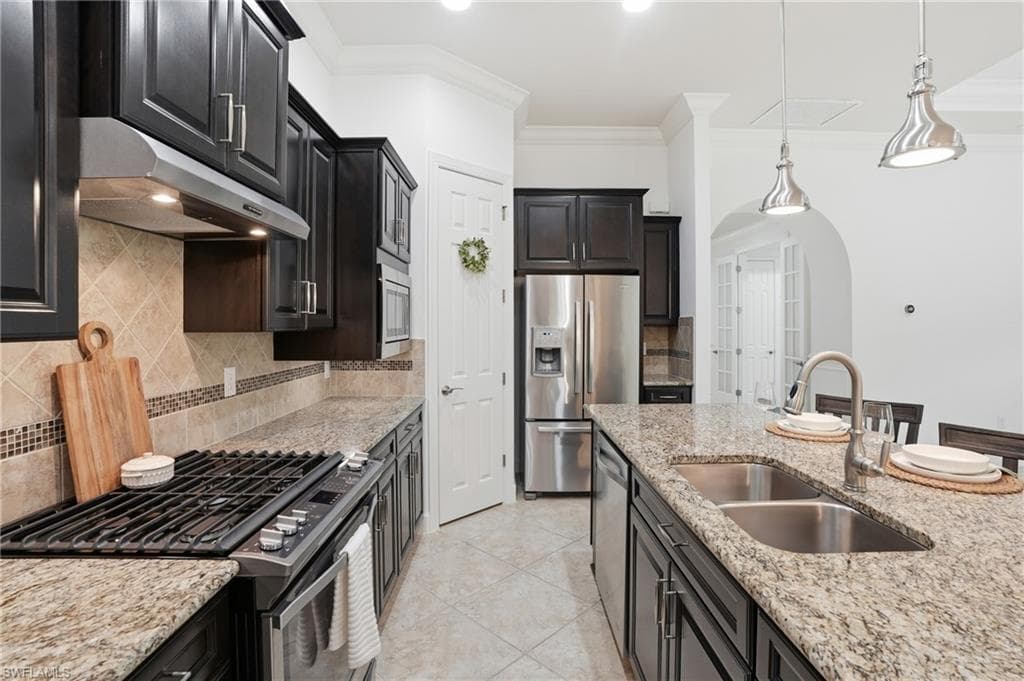 9436 Whooping Crane WAY-12