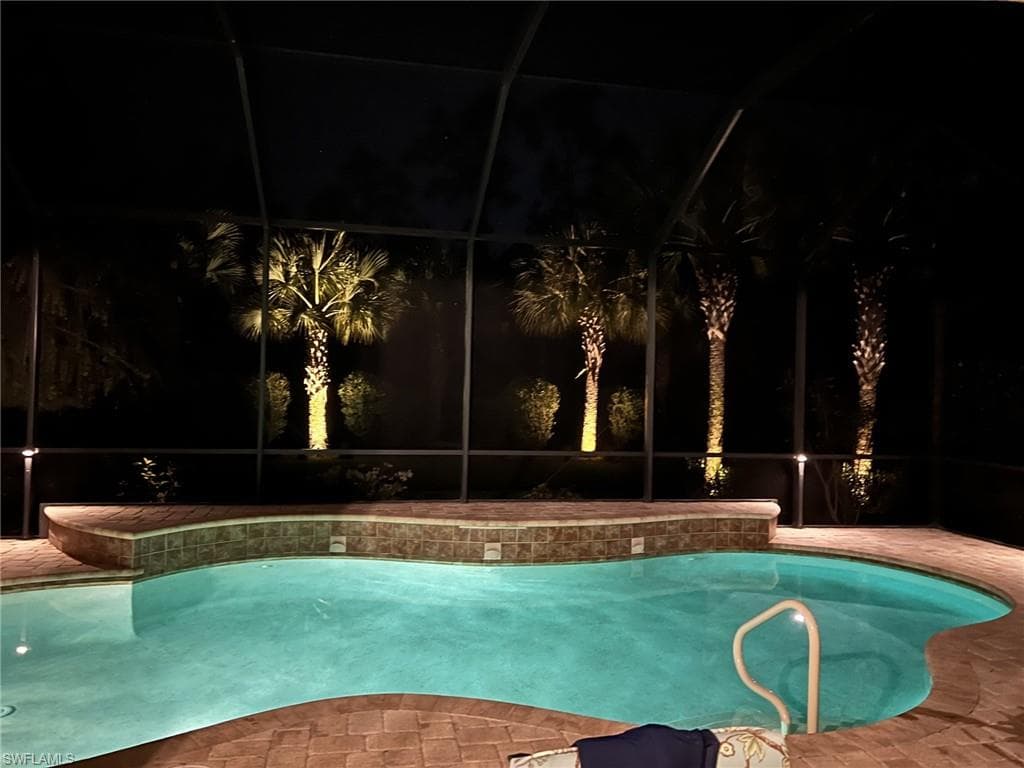 9436 Whooping Crane WAY-37