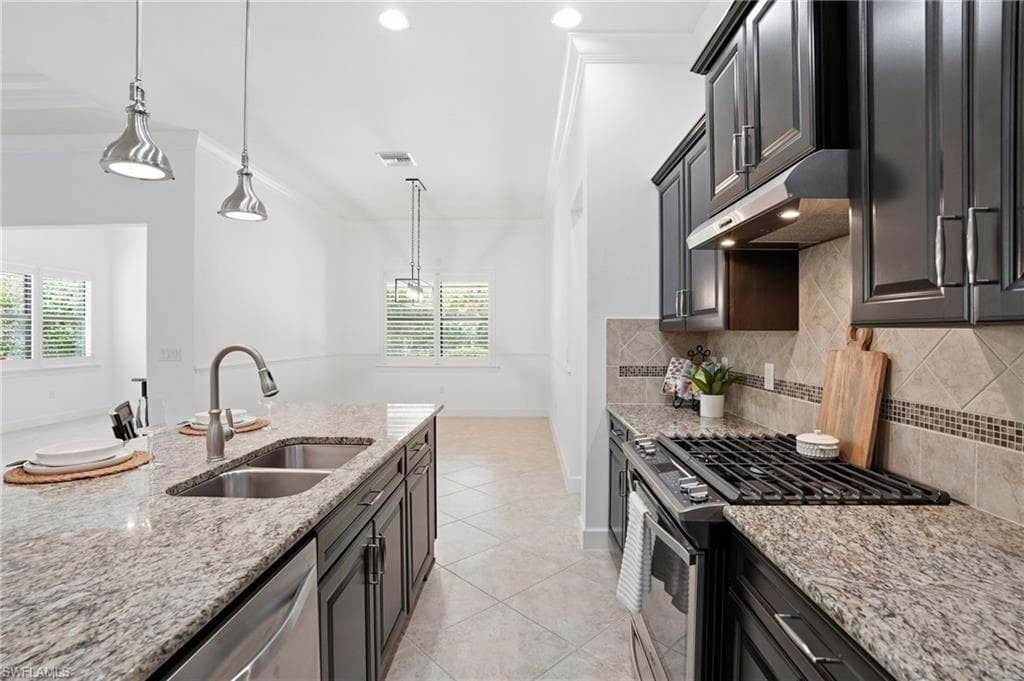 9436 Whooping Crane WAY-14